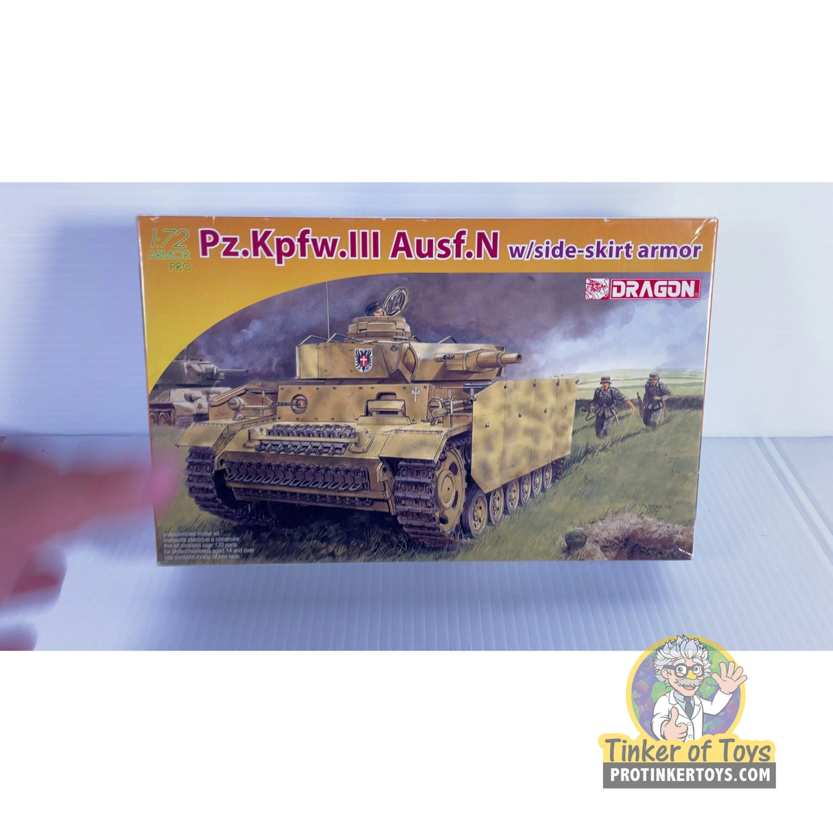 Pz.Kpfw.III Ausf.N w/side-skirt armor 1:72 | 7407 | Dragon