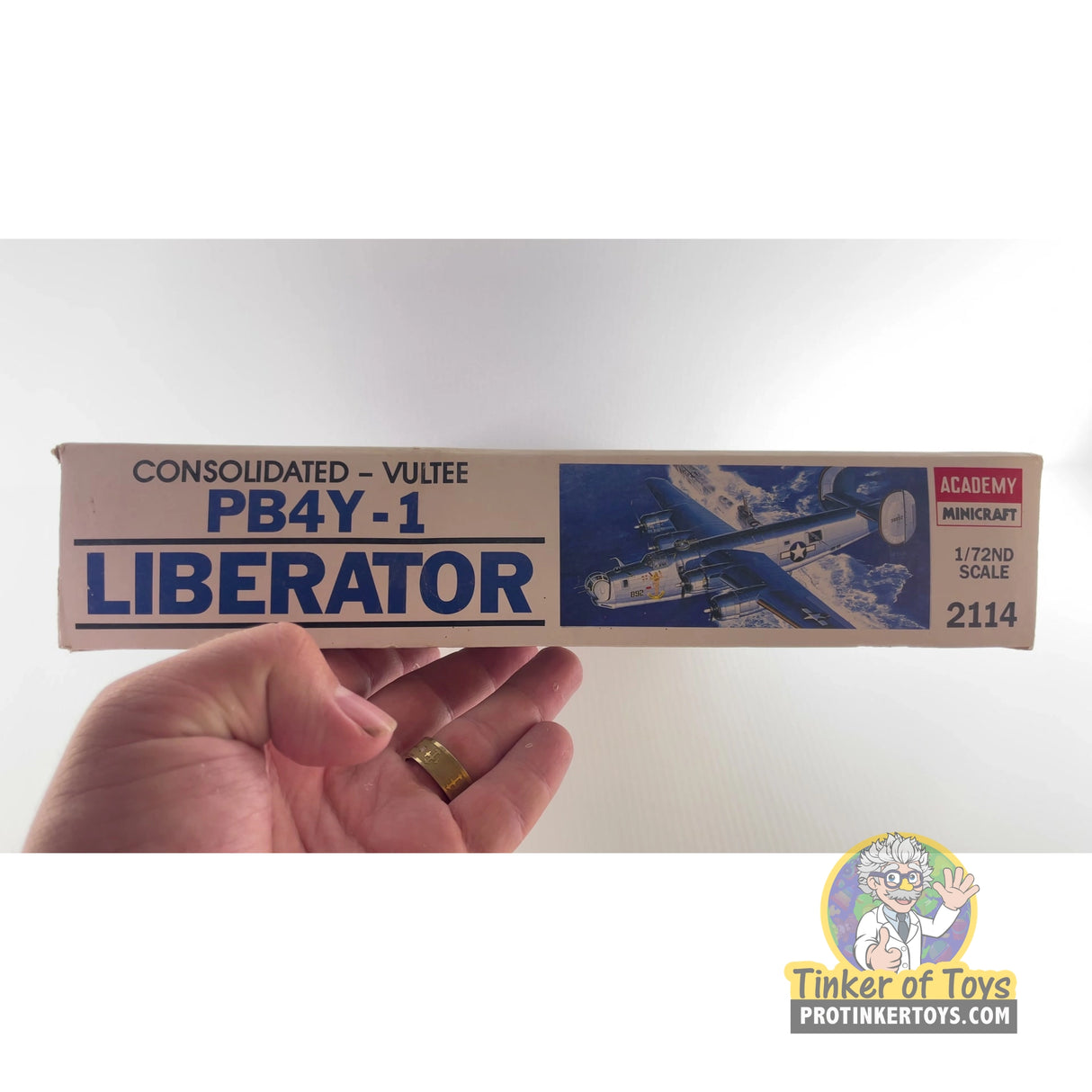 PB4Y-1 U.S. Navy Liberator 1:72 | PENDING-1692001-07101030-C150 | Needs Brand Review