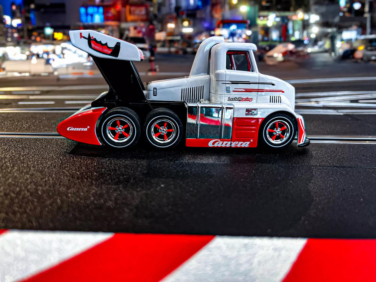 Racetruck Conventional Carrera Race Taxi | 20031092 | Carrera Digital 132