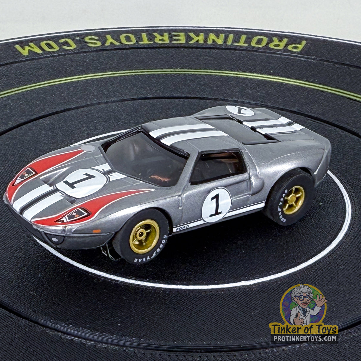 Ford GT Tribute 3-Car Set (Silver #1, Black #2, Gold #5) | CP7989–CP7991 | Auto World