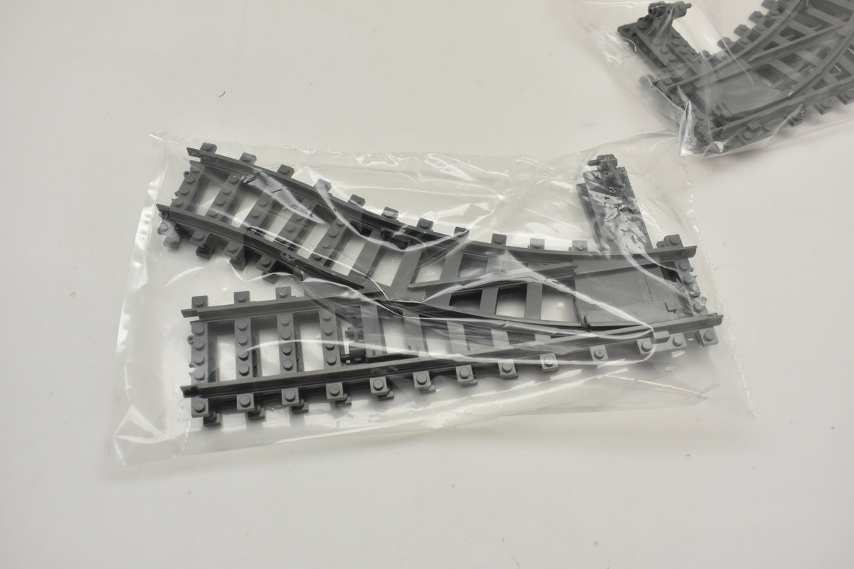 2 Train Swithes - 1 Left & 1 Right | AUSJM596 | Railroad Conveyance Trains