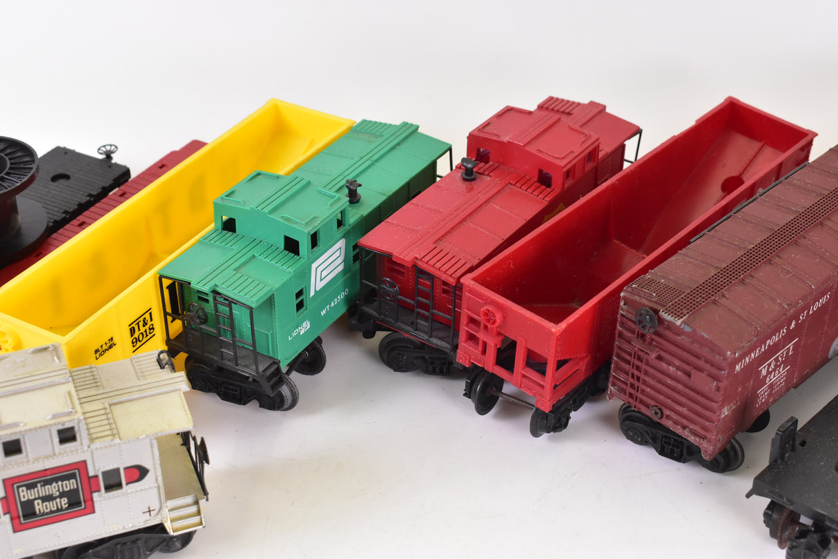 Mega Lot of Rolling Stock 9 Cars O Gauge Lot C | Mega Lot | Lionel