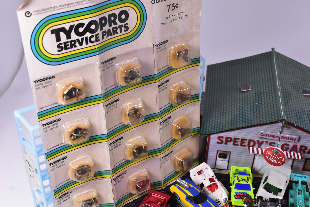 Big's Lew's Junk Yard of HO Cars and Parts | Lot D | Tyco / Aurora