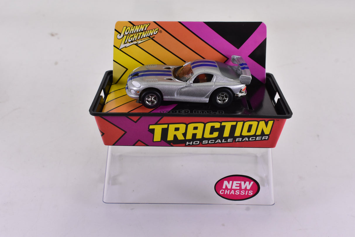 Viper GTS-R Sliver Xtraction Chassis Ho Scale Racer | Auto World