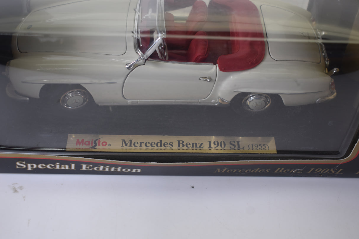 Second Chance Mercedes Benz 190 SL ( 1955 ) Special Eition 1:18 Scale | 46629 | Maisto