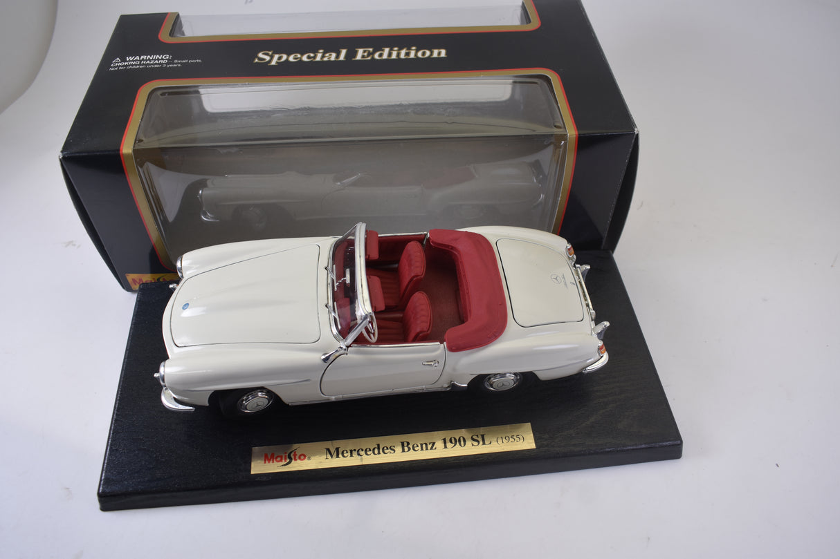 Second Chance Mercedes Benz 190 SL ( 1955 ) Special Eition 1:18 Scale | 46629 | Maisto