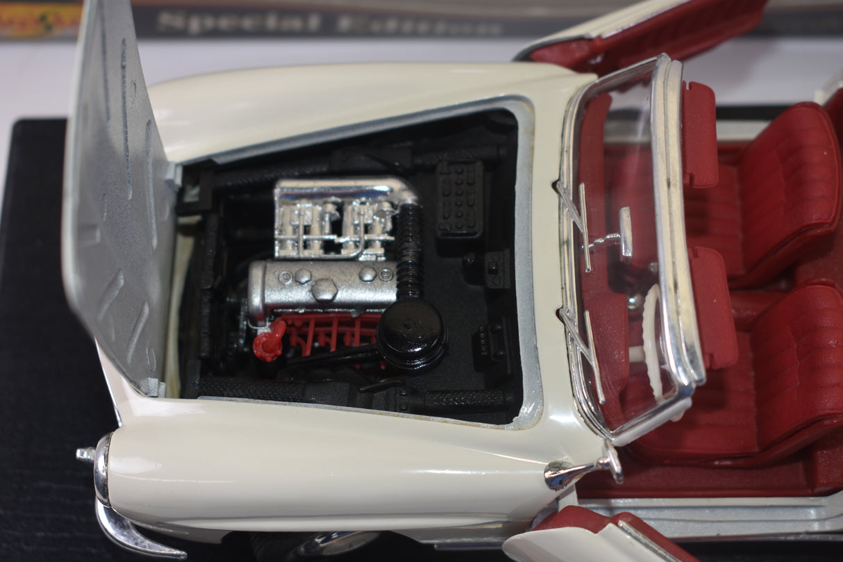 Second Chance Mercedes Benz 190 SL ( 1955 ) Special Eition 1:18 Scale | 46629 | Maisto