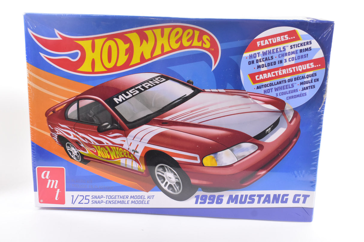Second Chance Hot Wheel 1996 Ford Mustang GT Snap it 1:25 Scale | AMT1288 | AMT