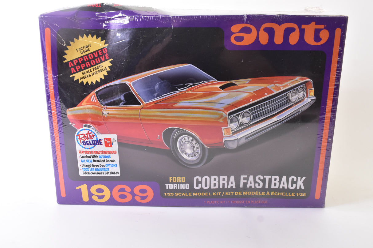 Second Chance 1969 Ford Torino Cobra Fastback 1:25 Scale Model Kit | AMT1317 | AMT