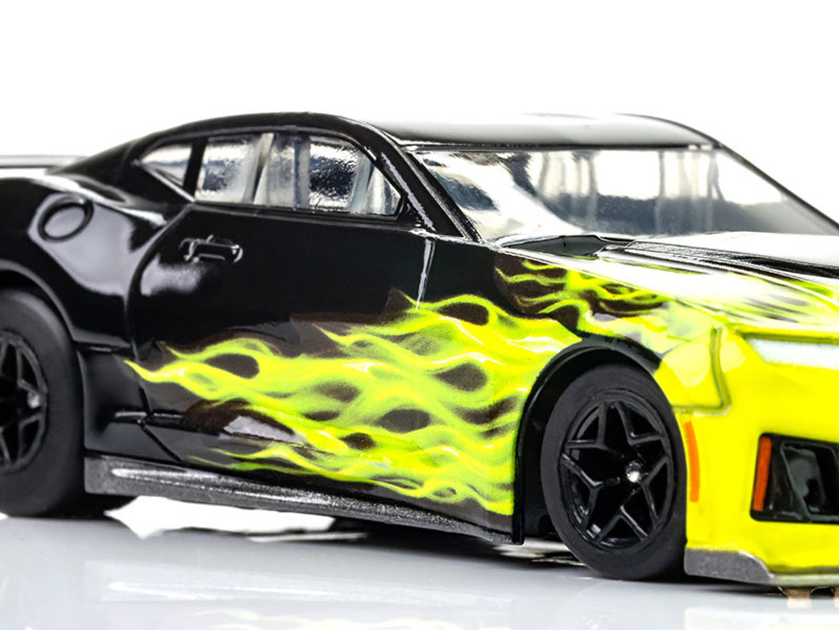 2021 Chevy Camaro ZL1 Wildfire Black-Lime Flame | 22060 | AFX/Racemasters