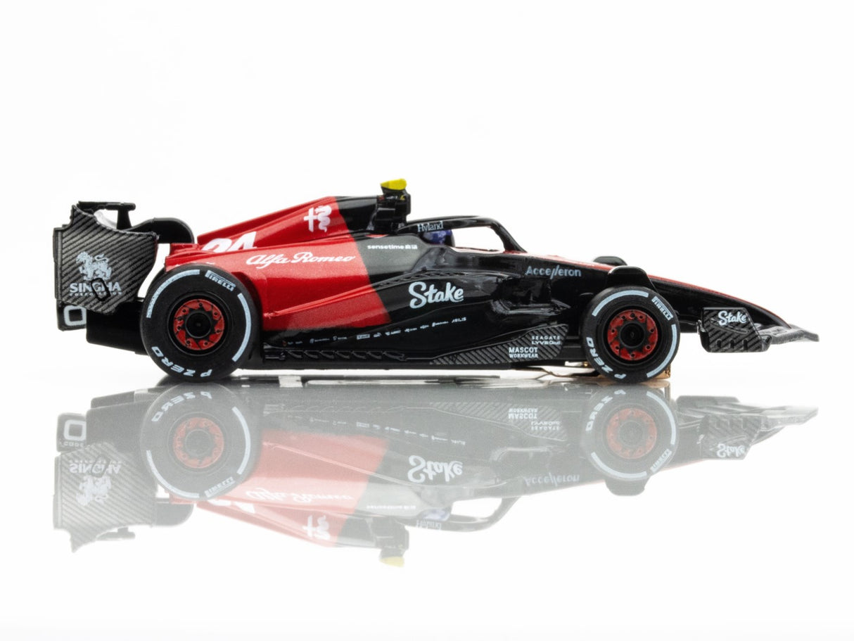 Alfa Romeo F1 FY #24 - Zhou Guanyu 2023 | 22084 | AFX/Racemasters