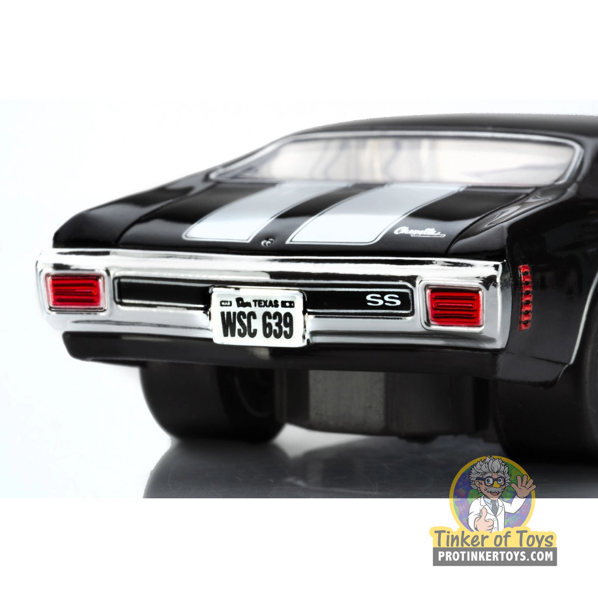 AFX 22118 1970 Chevelle LS6 SS 454 black and white, rear detail