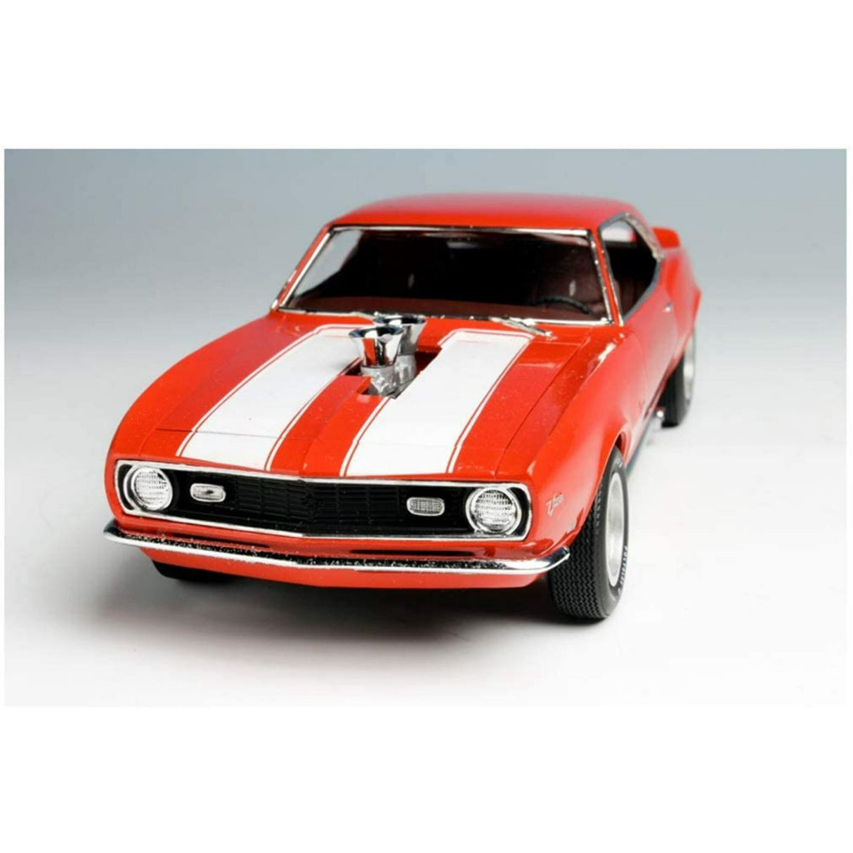 1968 Chevy Camaro Z/28 1:25 Scale Model Kit | AMT868 | AMT