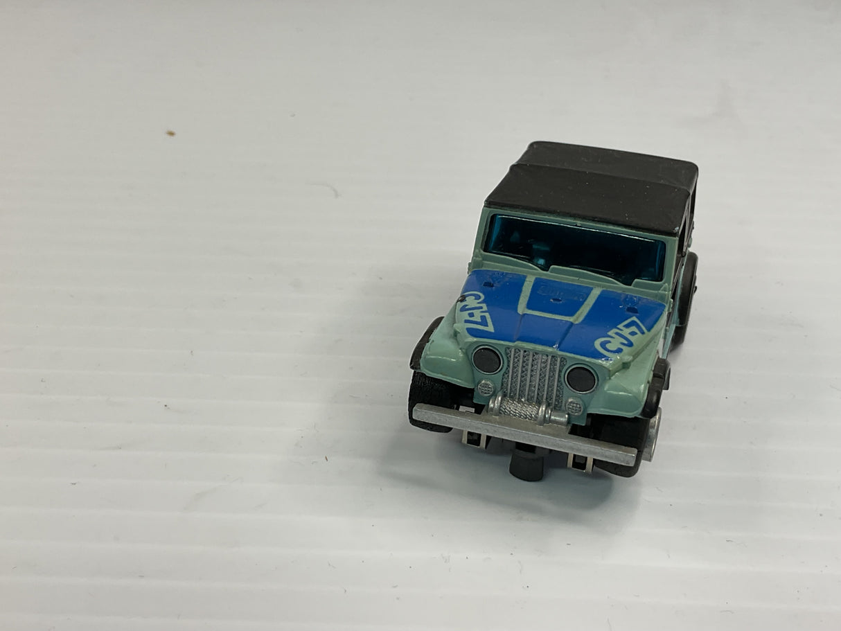 Aurora AFX magnatraction Lighted Jeep CJ-7 Lightblue/darkblue/Black | 1987 | Aurora - AFX