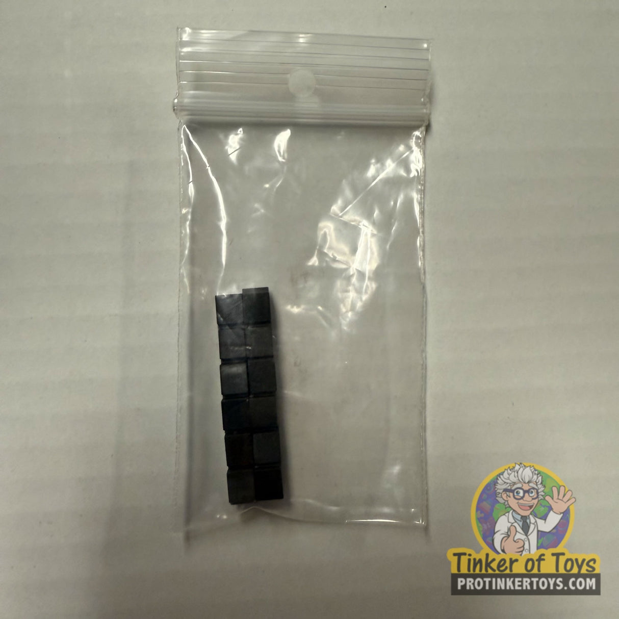 440x2 Traction Magnets 12pc | 16310 | Tyco