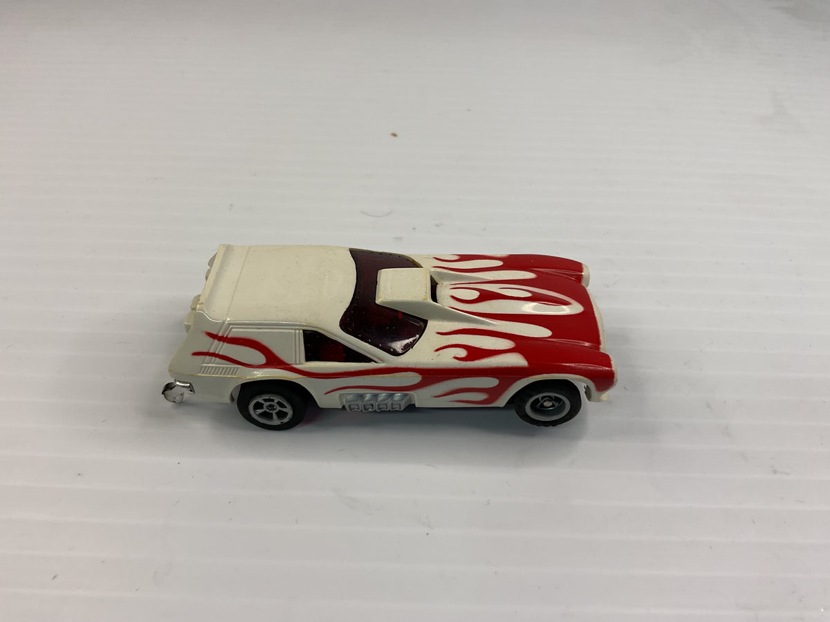 Aurora AFX non-magnatraction 1971 Vega Gasser White/Red Flames | 1759 | Aurora - AFX