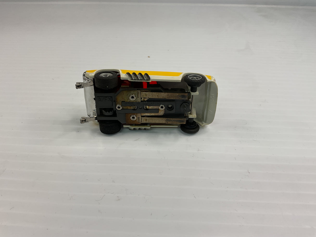 Aurora AFX non-magnatraction Plymouth "Cuda" Funny Car White/Red/Mustard | 1758 | Aurora - AFX