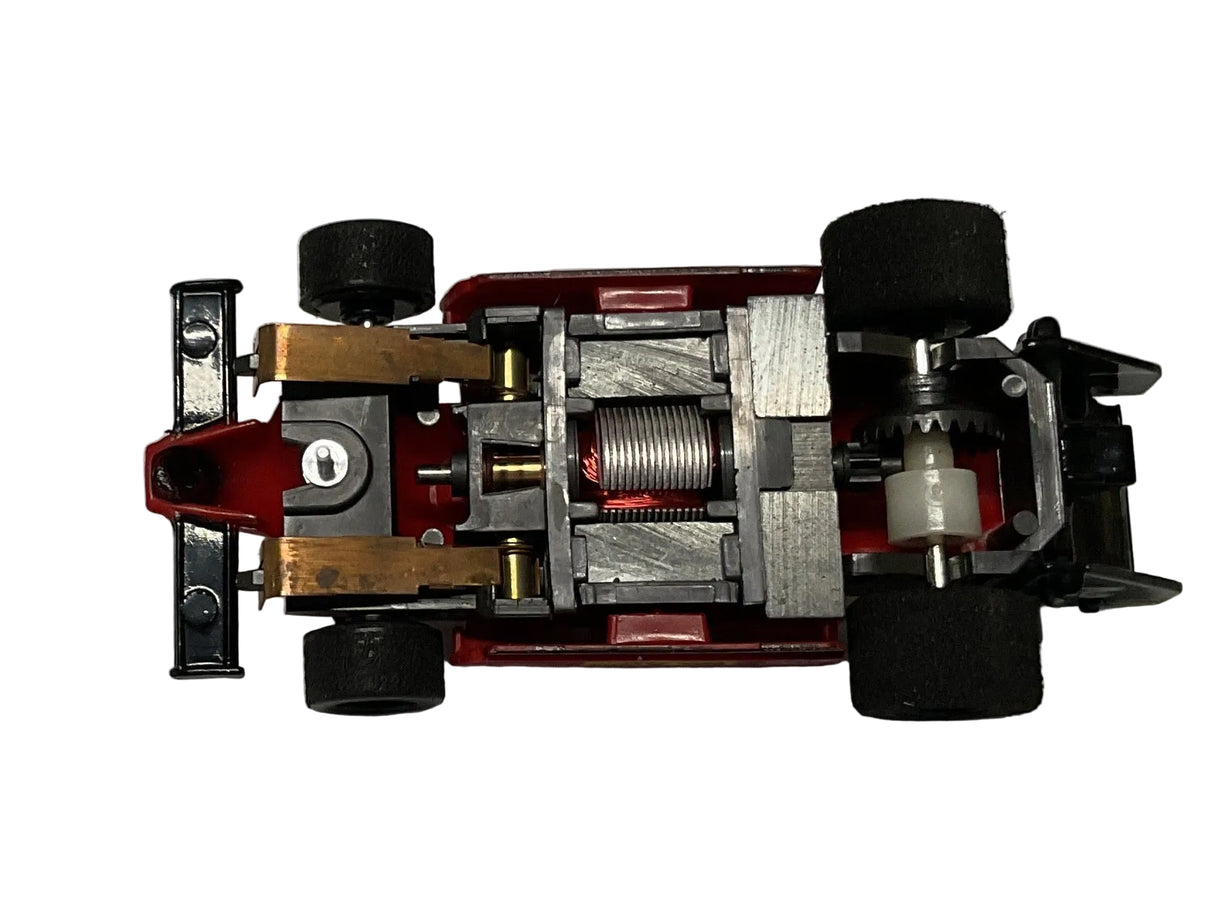 Fiat F1 car, body and chassis w/ gold head, black wing 440 narrow | B9980 | Tyco