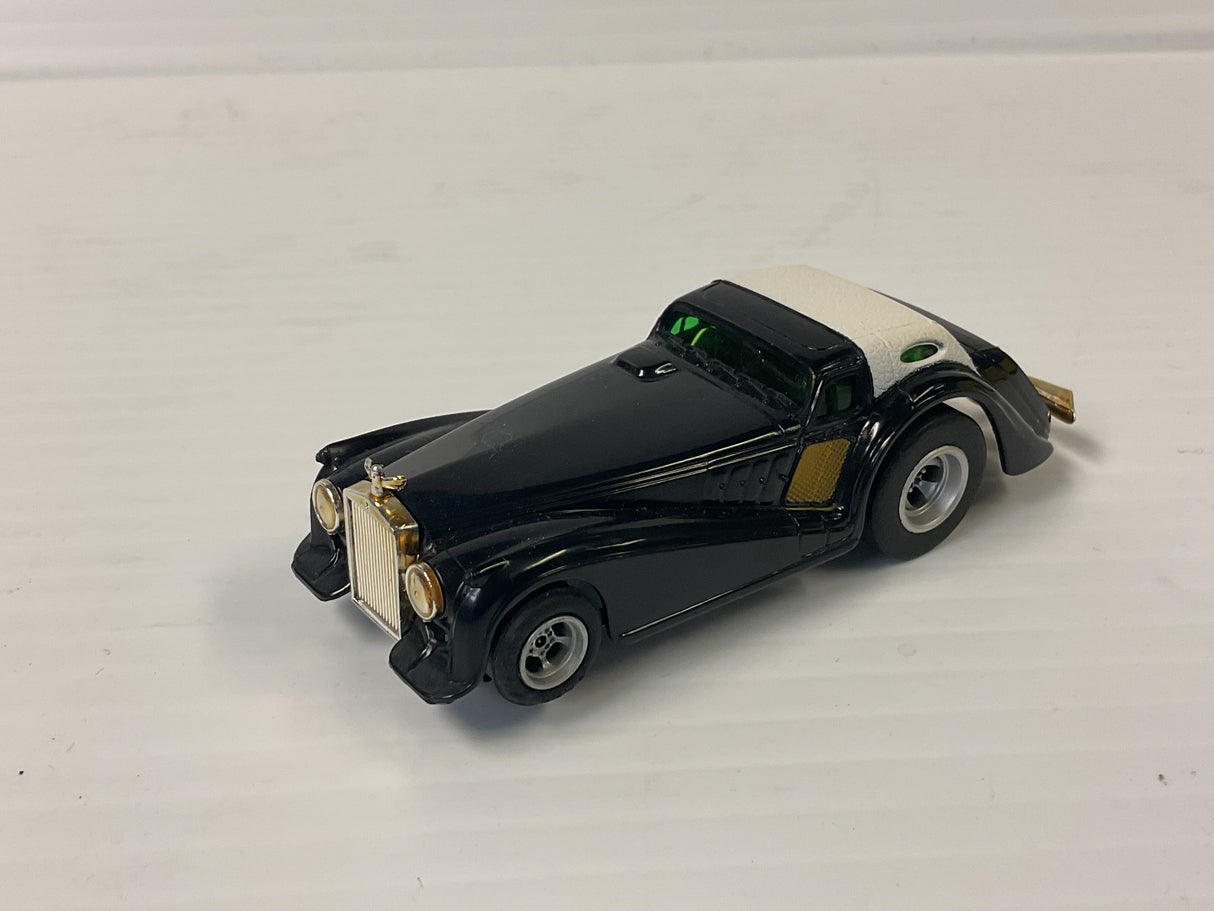 Aurora AFX magnatraction Roarin Rolls “ golden ghost “ black white roof special chassis | 1923 | Aurora - AFX