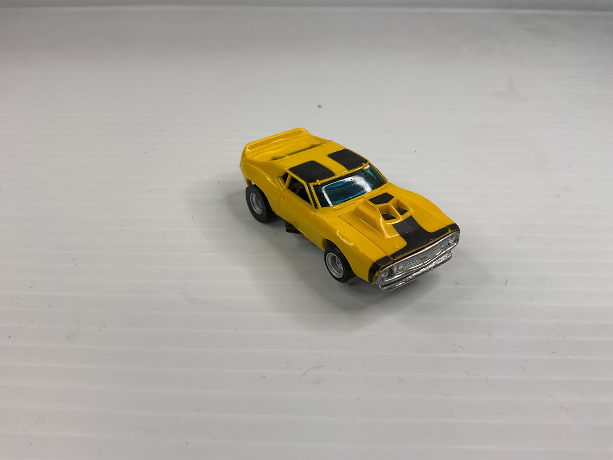 Aurora AFX magnatraction lIghted Javlin Pro Stocker Yellow | 1984 | Aurora - AFX