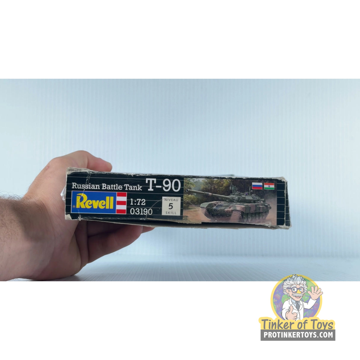 Russian Battle Tank T-90 1:72 | 03190 | Revell
