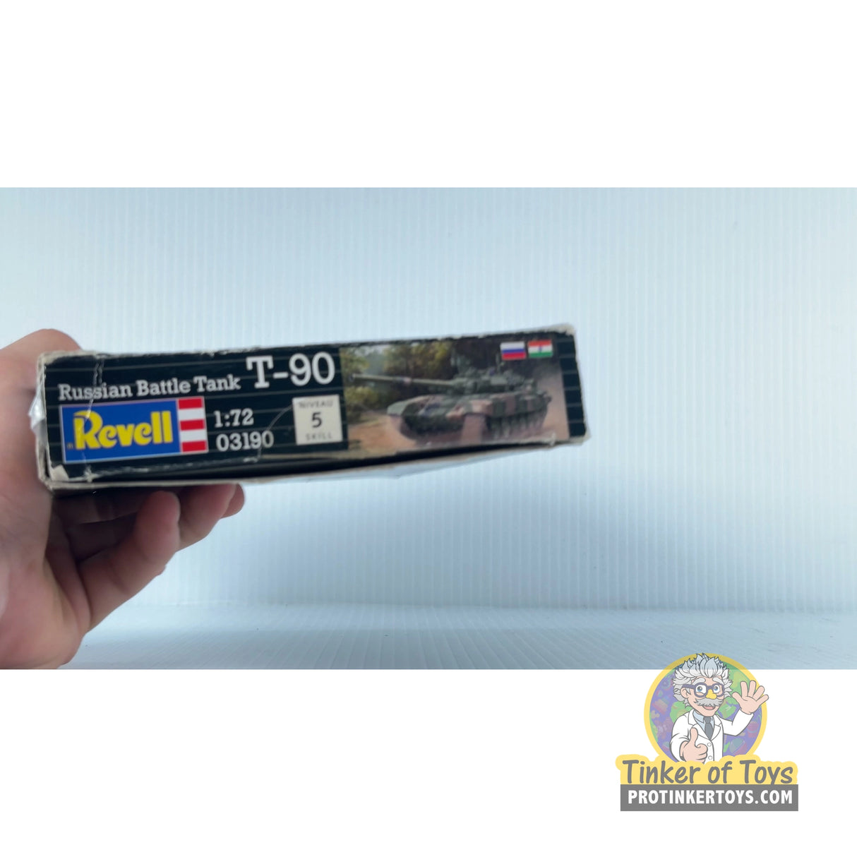 Russian Battle Tank T-90 1:72 | 03190 | Revell