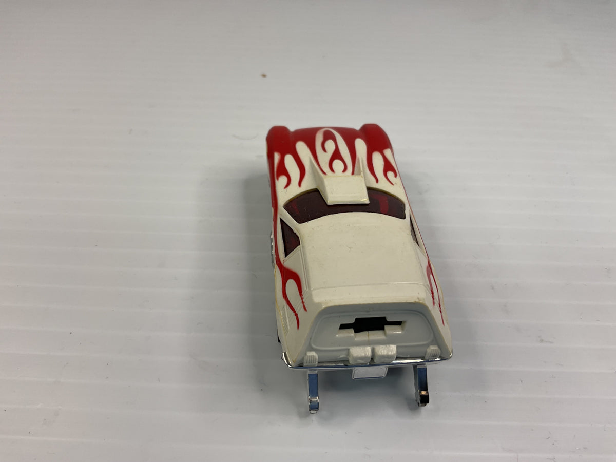 Aurora AFX non-magnatraction 1971 Vega Gasser White/Red Flames | 1759 | Aurora - AFX