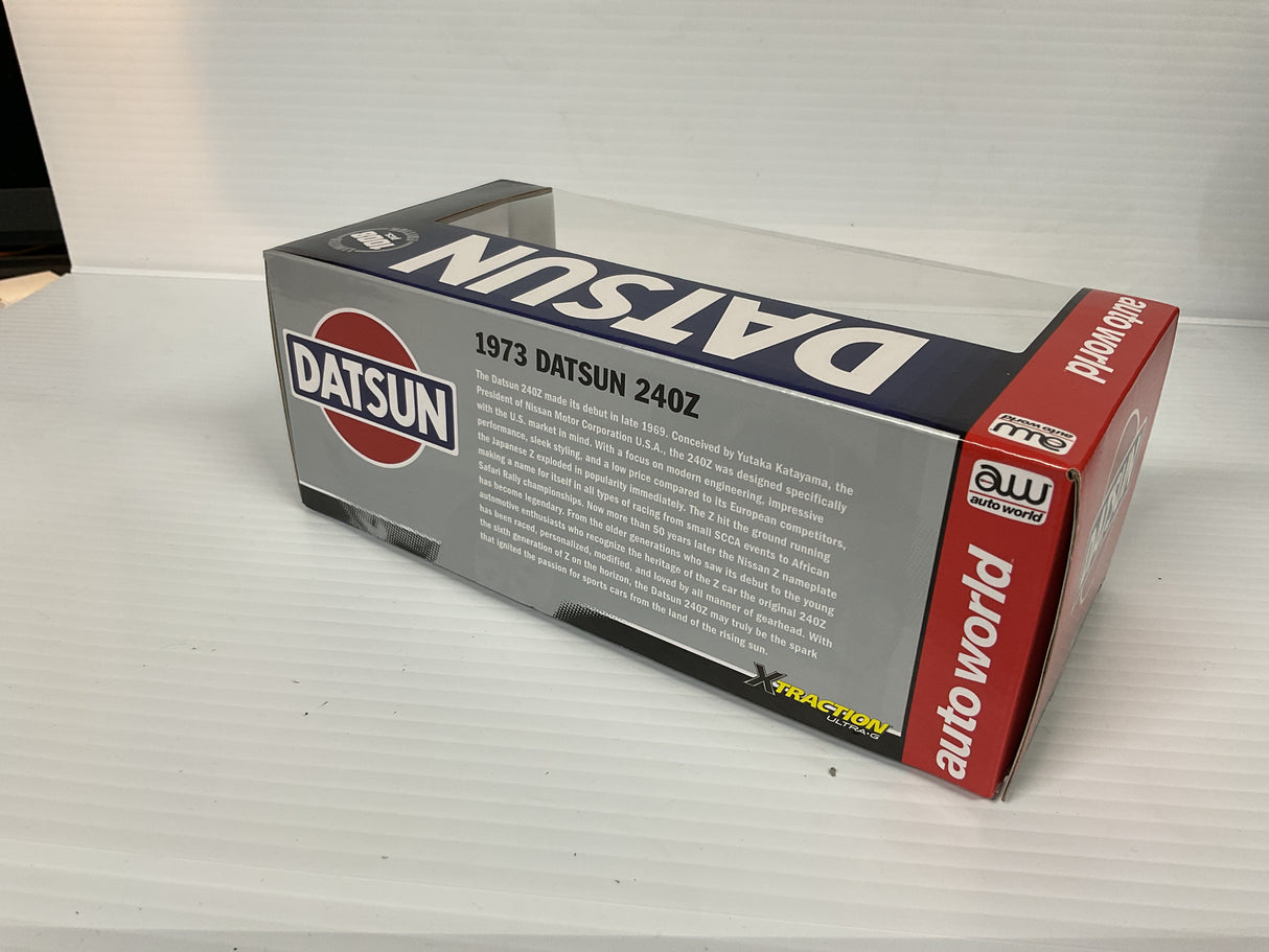 Datsun 1973 Datsun 240Z Slot Car Set | SCM117 | Auto World