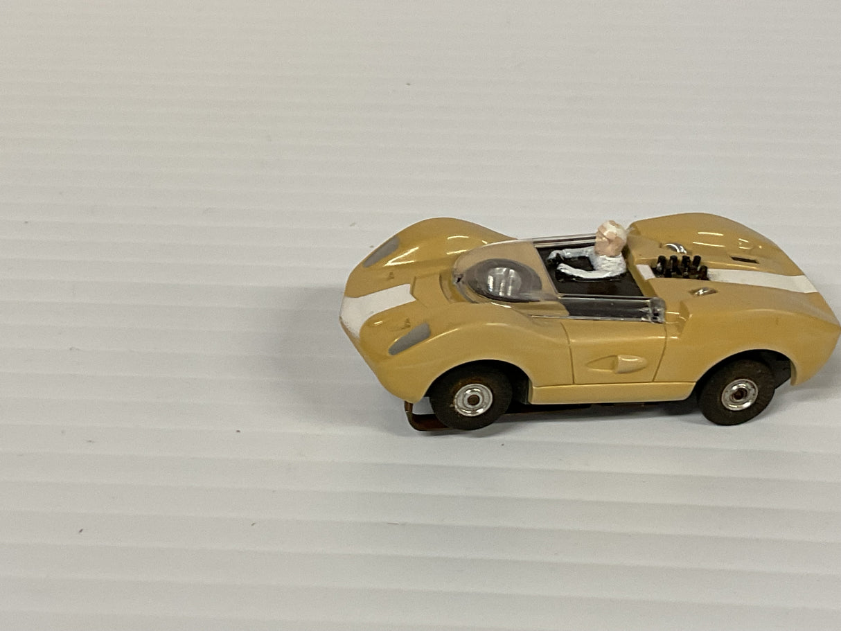 Aurora AFX -Thunder-jet McLaren Elva Tan/White | 1397 | Aurora - AFX- Model Motoring