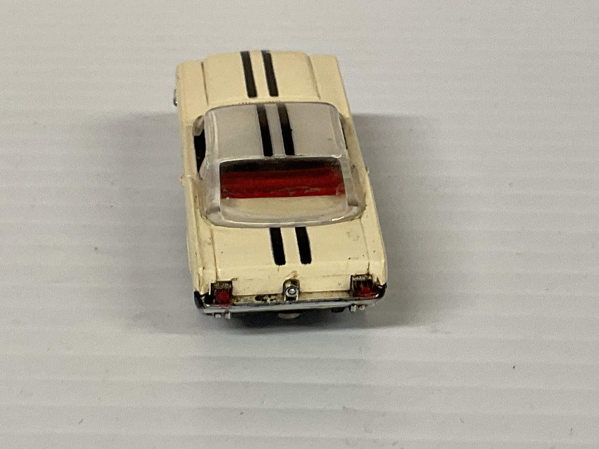 Aurora AFX -Thunder-jet 62 1/2 Mustang Fastback 2+2 White/Black/Red/Black/ | 1373 | Aurora - AFX- Model Motoring