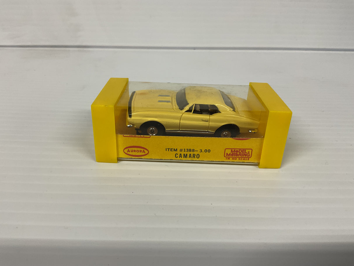 Aurora AFX Camero 1967-70 Yellow/Black Stripe Thunder-jet | 1388 | Aurora - AFX- Model Motoring