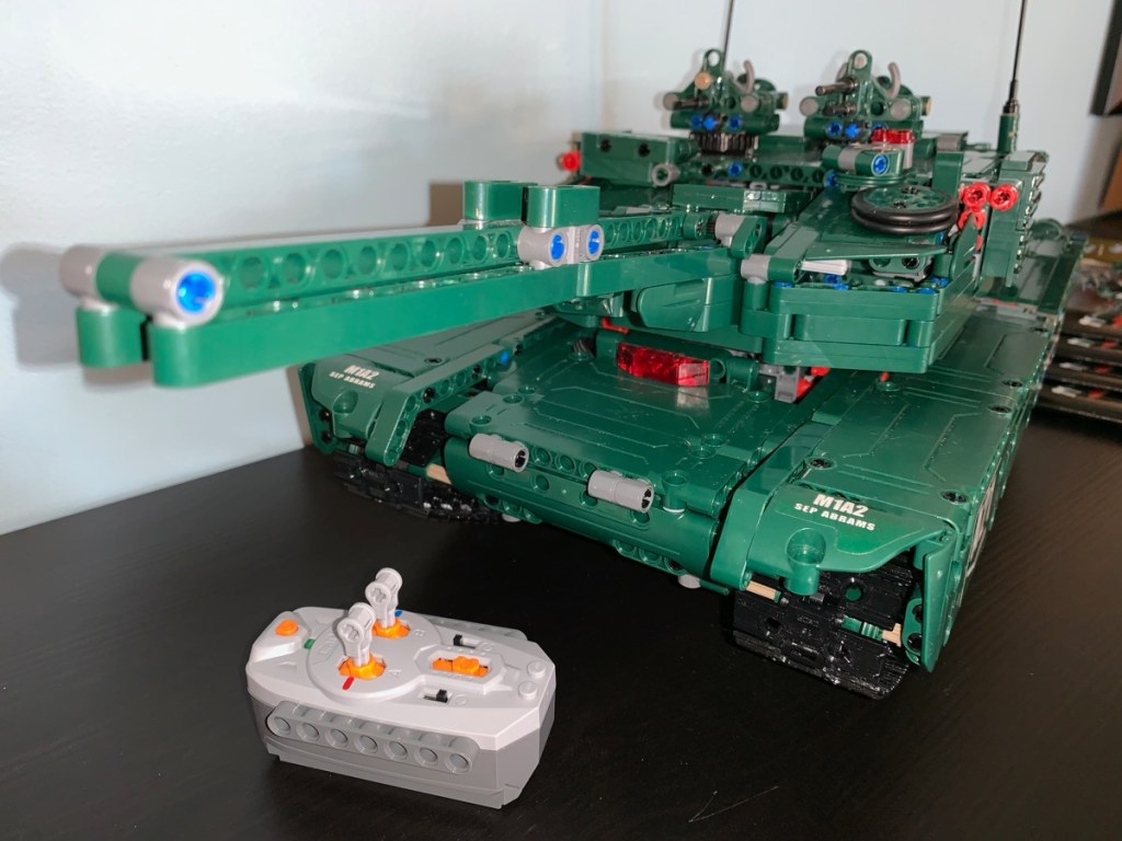 M1A2 Abrams Tank Detach Power System R/C 1498pcs | C61001W | CaDA