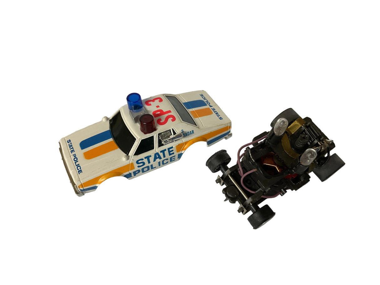 AFX Magnatraction Lighted State Police Car w/m/b | 1050 | Aurora - AFX