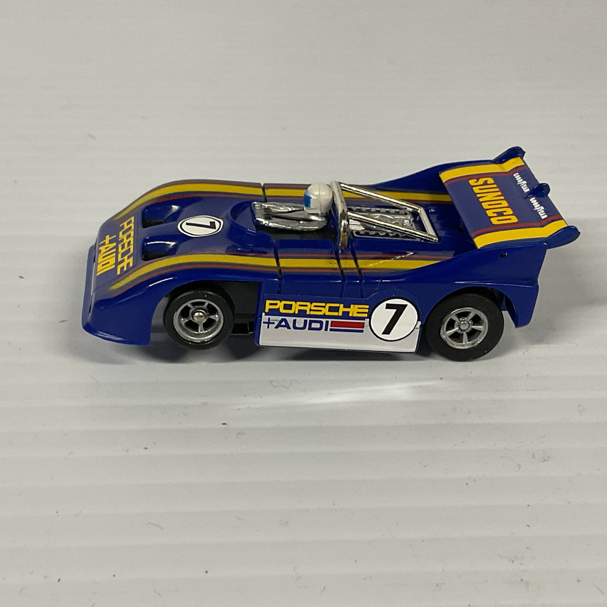 Aurora AFX non-magnatraction Porsche 510K "Can Am' blue/yellow #7 | 1786 | Aurora - AFX