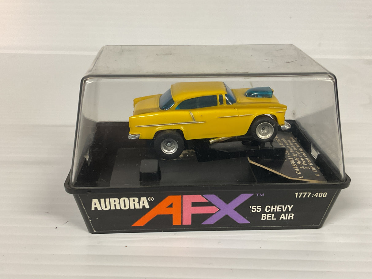 Aurora AFX 1955 Cheyv Bel Air Yellow/Silver Pipes magnatraction | 1777-1913 | Aurora - AFX