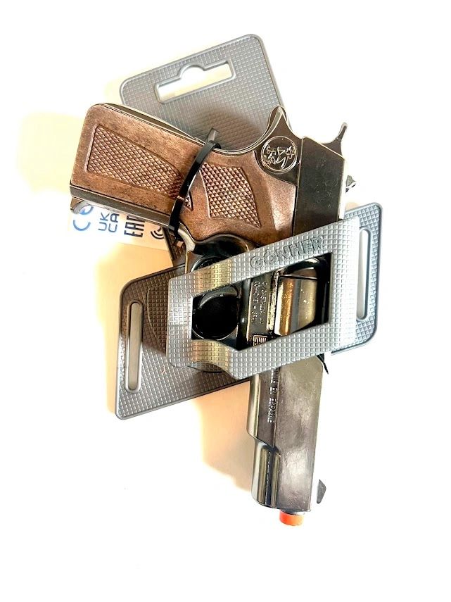 Police 1911 Style 8 Shot with Holster - Silver | 3125/0 | Gonher
