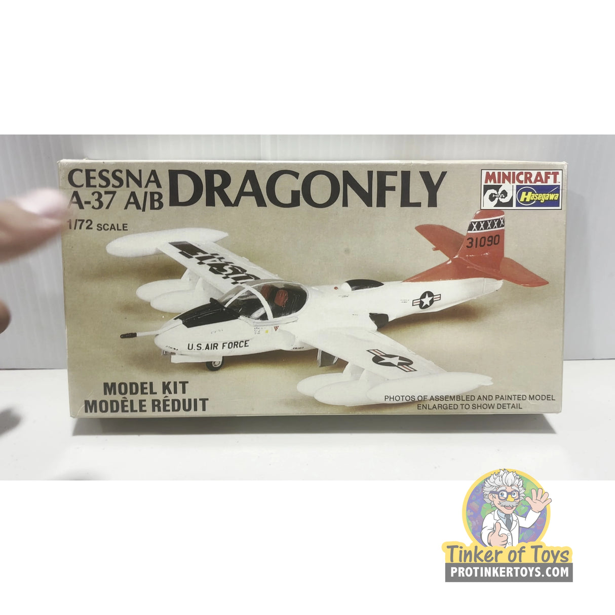 A-37 A/B Dragonfly 1:72 | 1036 | Dragon