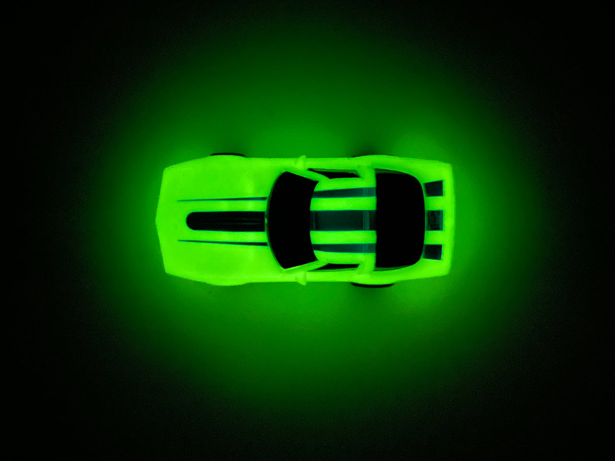 Nite Glow 1957 Chevy Bel Air Red Stripes | B1511 | Tyco