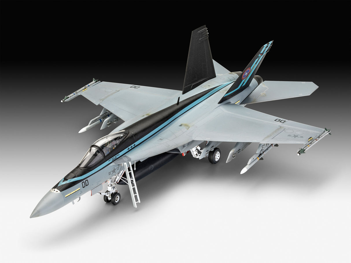 Maverick's F/A-18E Super Hornet ‘Top Gun: Maverick’ 1:48 | 03864 | Revell 85-5871