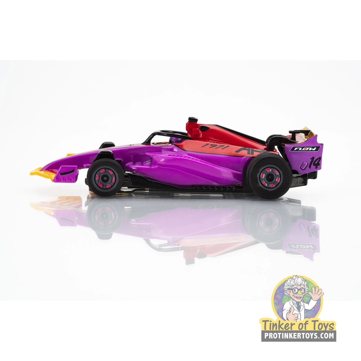 Super International 4-Lane w/Tri-Power Pack | 22157 | AFX/Racemasters