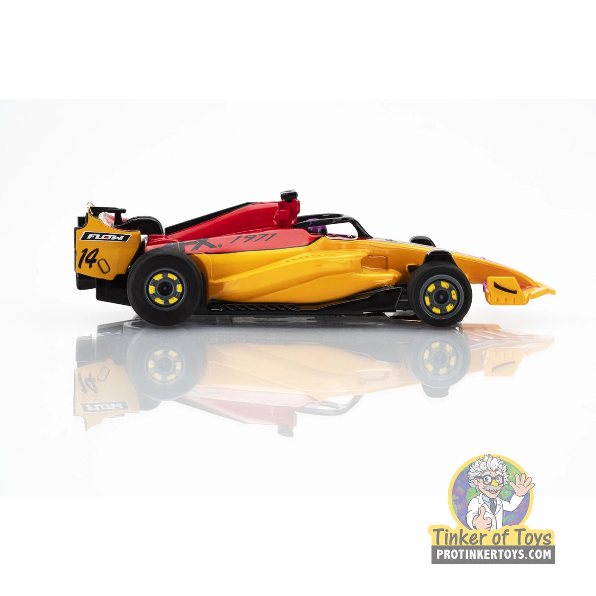 Super International 4-Lane w/Tri-Power Pack | 22157 | AFX/Racemasters