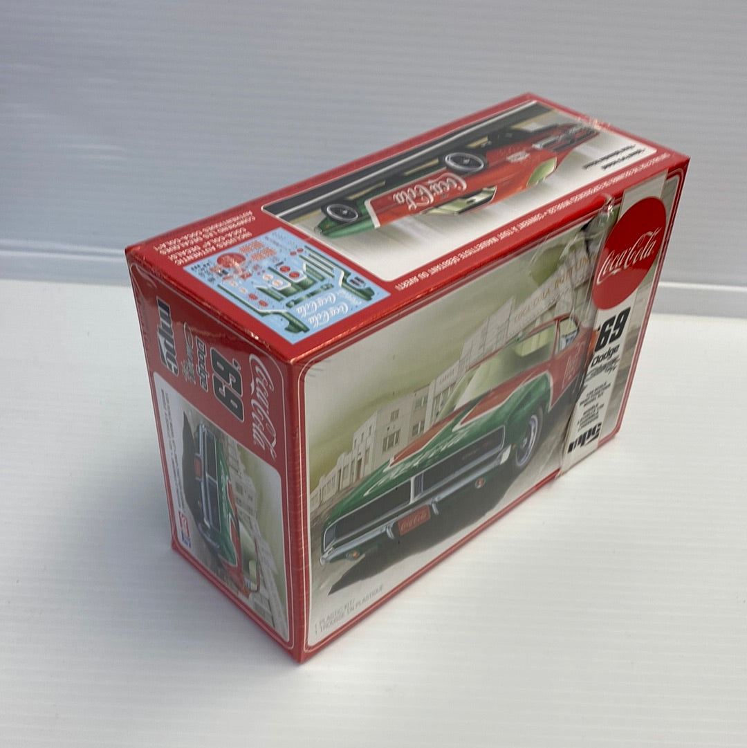 Second Chance Coca-Cola 1969 Dodge Charger R/T 1:25 Scale | MPC919M | MPC