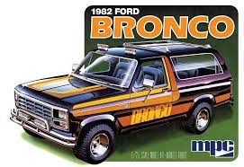 Second Chance 1982 Ford Bronco 1:25 Scale Model Kit | MPC991 | Round2