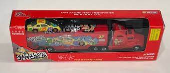 Racing Team Truck with Car Cartoon Network 1/64 Scale | 09446 | Racing Champions