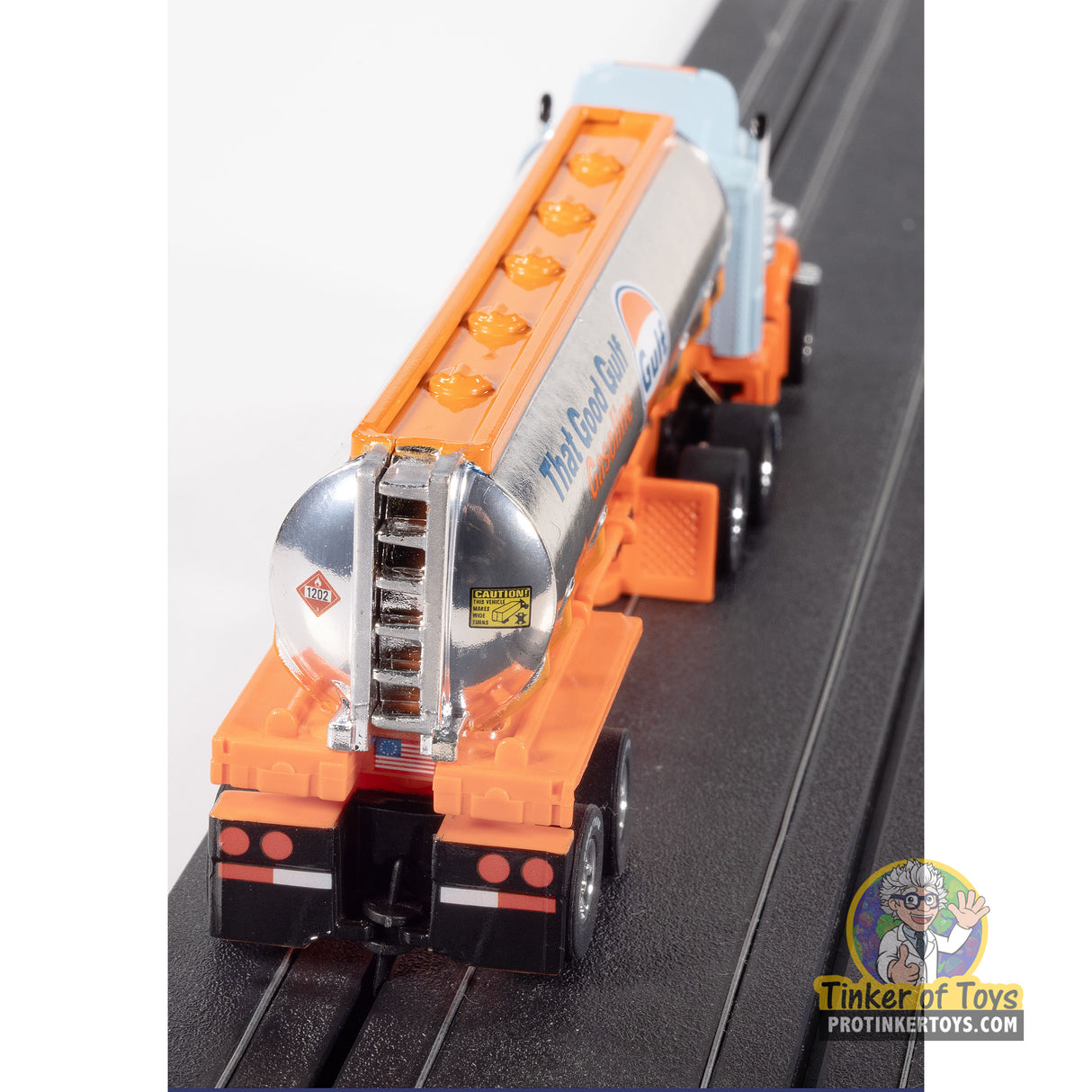 Gulf Semi Peterbilt Model 359 Truck and Gasoline Trailer | CP8245 | Auto World