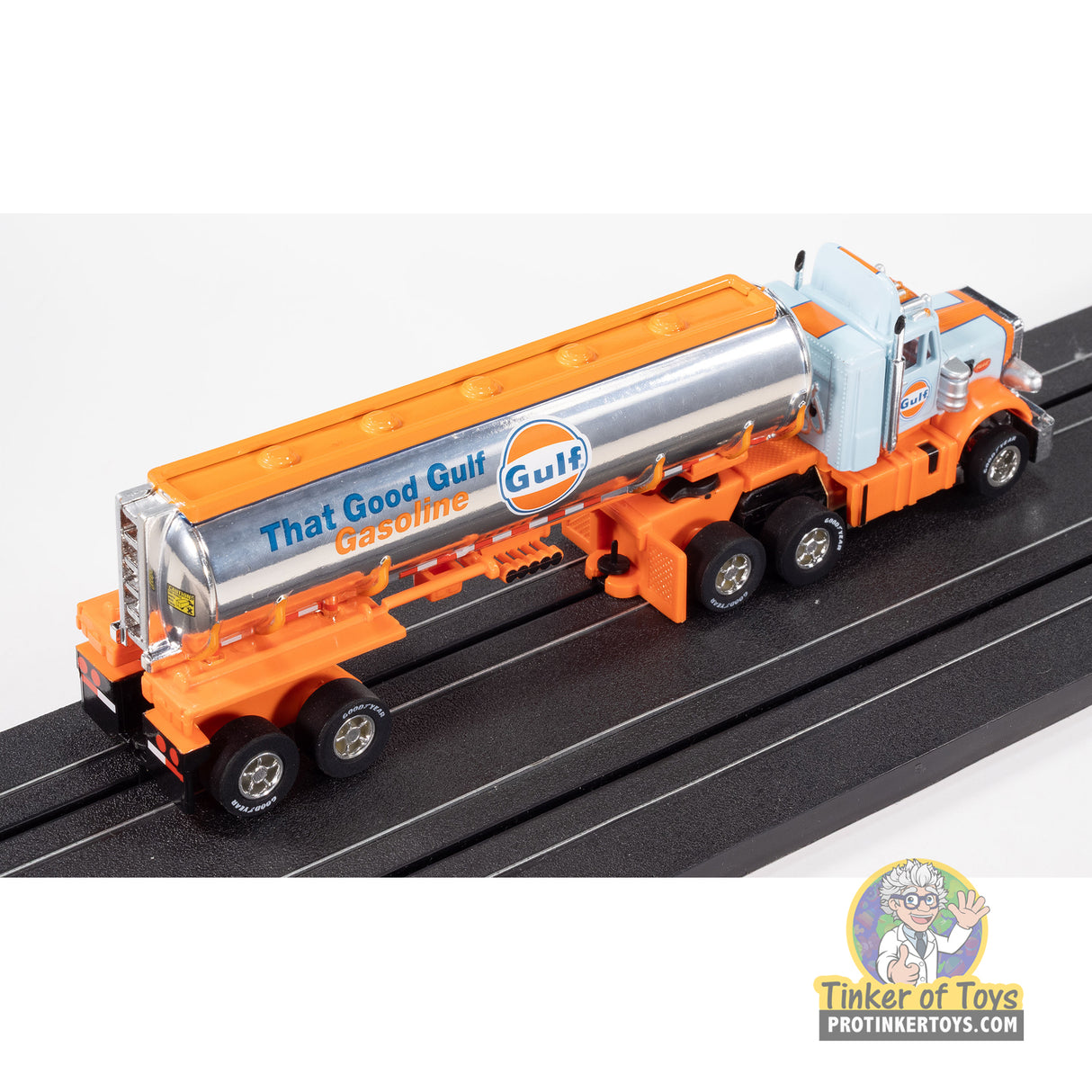 Gulf Semi Peterbilt Model 359 Truck and Gasoline Trailer | CP8245 | Auto World