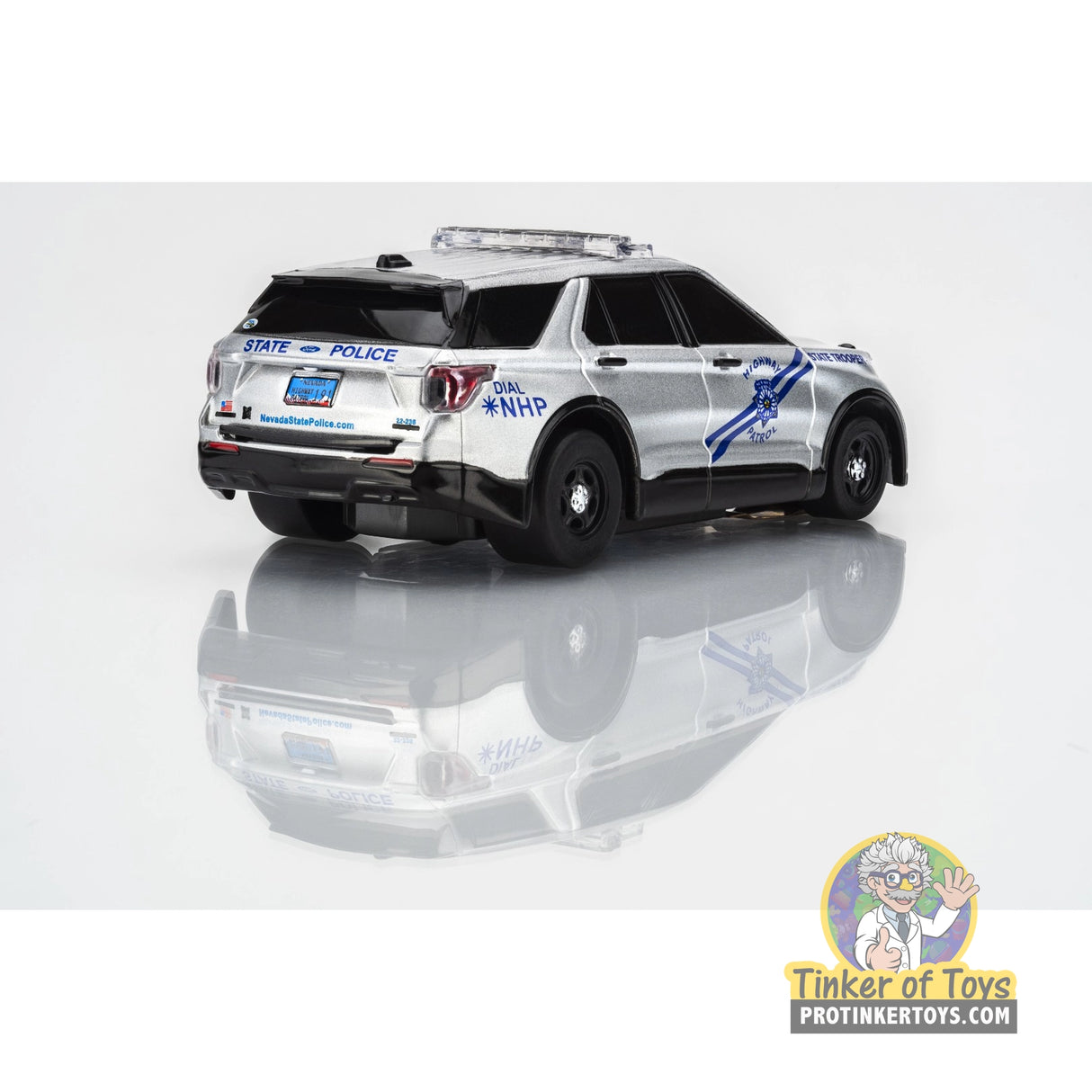 Police Interceptor NHP with LED Flashing Lights | 22105 | AFX/Racemasters