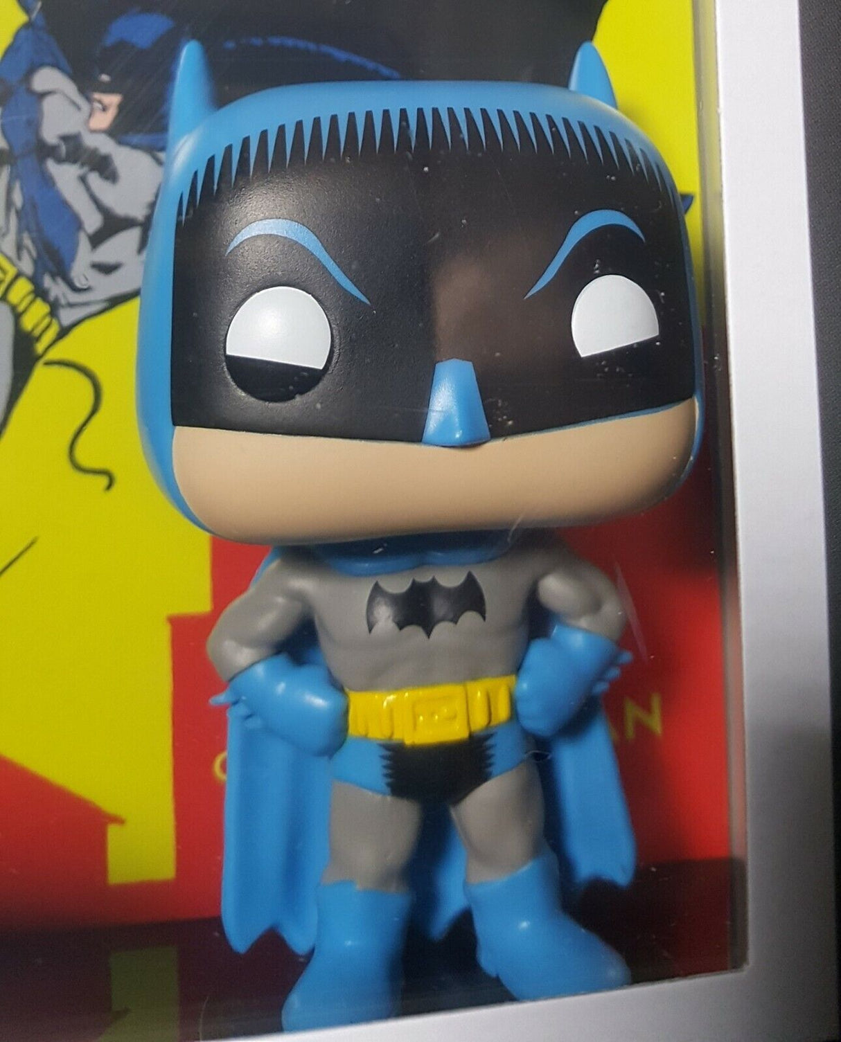 POP Comic Covers Batman Vinyl Figure | DRM2111223 | Funko