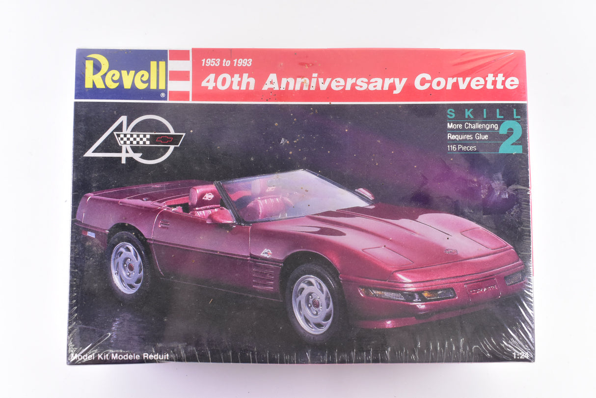 Vintage| 1993 40th Annicersary Corvette 1:25 Scale | 7347 | Revell