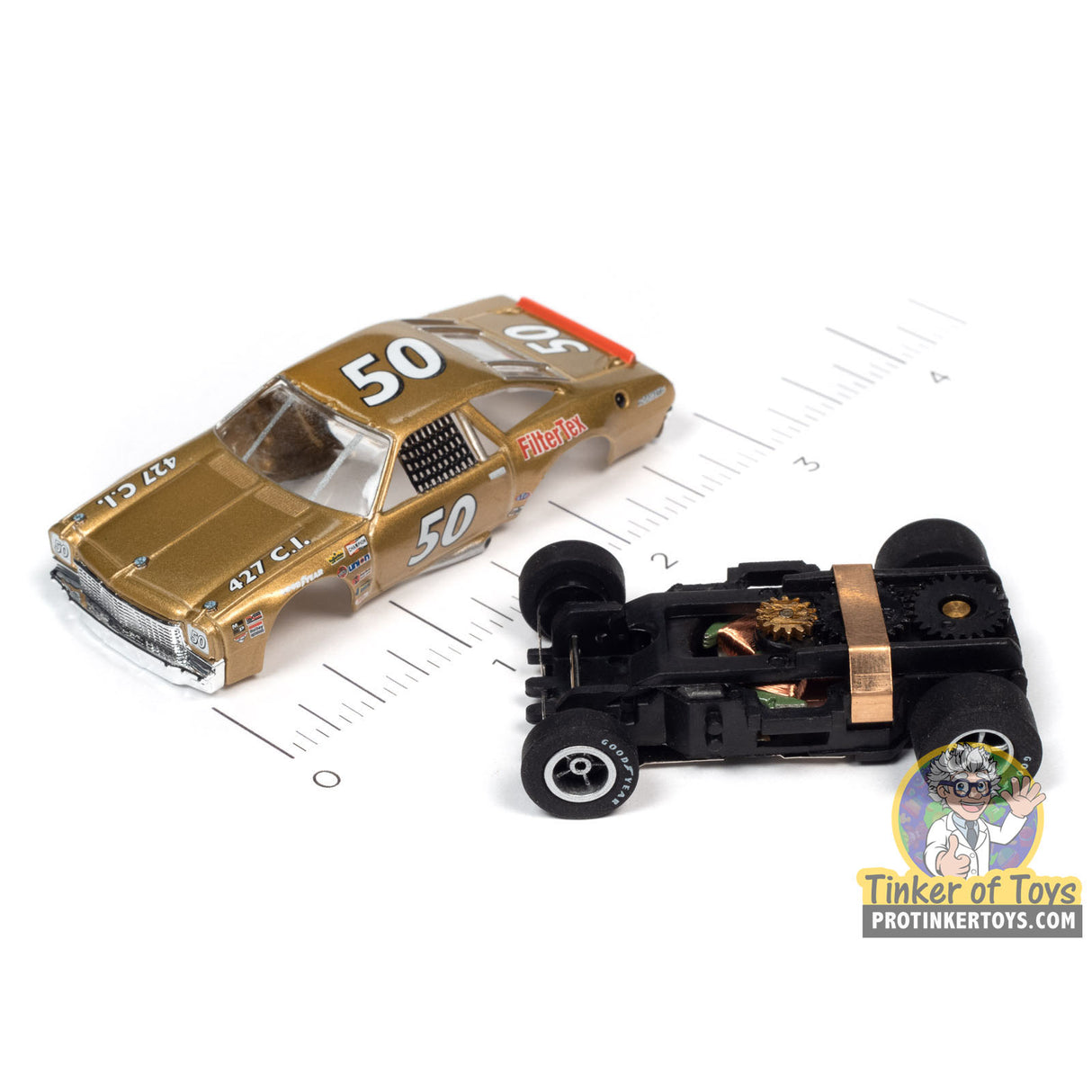 36' Victory 400 4-Lane Pro Racing Slot Car Race Set | SRS345 | Auto World